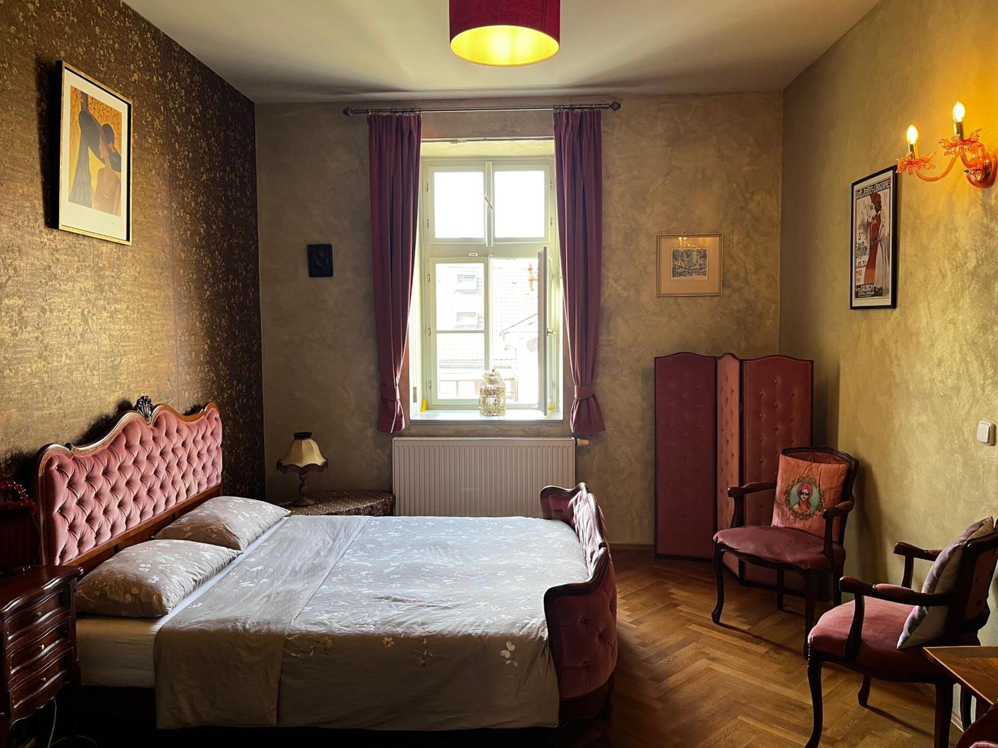 Le Papillon De Boheme — Photos 2